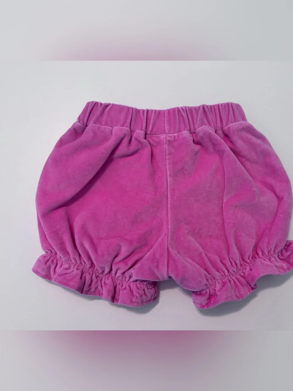 The Beaufort Bonnet Company Pink Velvet Shorts with Red Bow